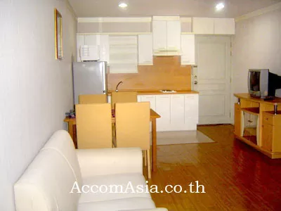  2 Bedrooms  Condominium For Sale in Sukhumvit, Bangkok  near BTS Phrom Phong (20484)
