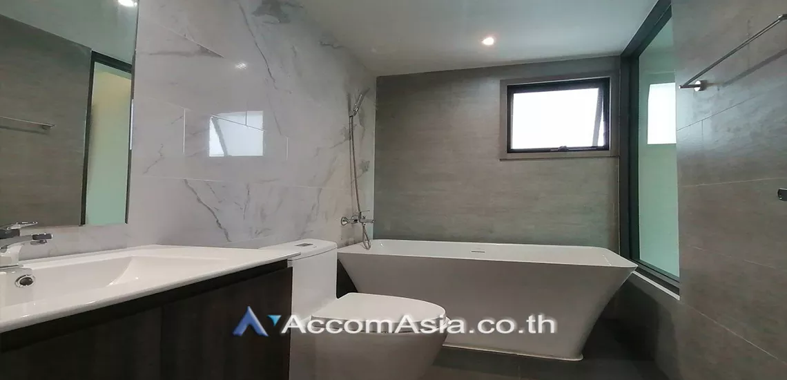 12  2 br Apartment For Rent in Sukhumvit ,Bangkok BTS Asok - MRT Sukhumvit at Contemporary Mansion 1411842