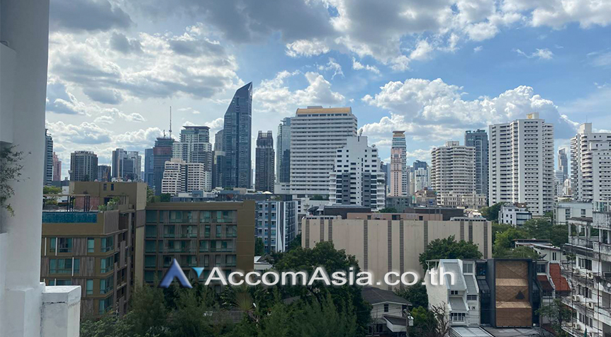  2 Bedrooms  Condominium For Rent & Sale in Sukhumvit, Bangkok  near BTS Thong Lo (2511874)