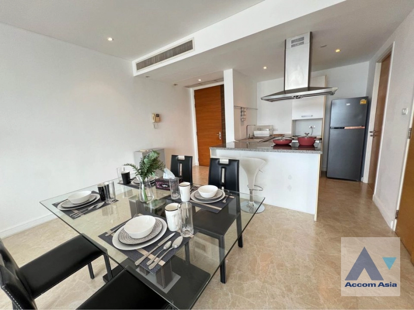 Pet friendly |  2 Bedrooms  Condominium For Sale in Sukhumvit, Bangkok  near BTS Ekkamai (1511879)