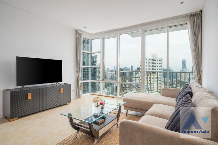 Pet friendly |  2 Bedrooms  Condominium For Sale in Sukhumvit, Bangkok  near BTS Ekkamai (1511879)