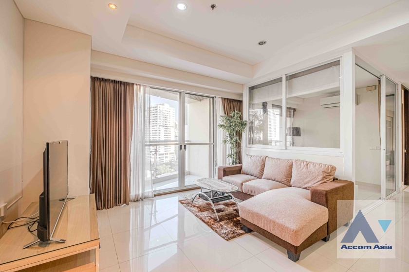 Big Balcony, Pet friendly |  2 Bedrooms  Condominium For Rent in Sukhumvit, Bangkok  near BTS Asok - MRT Sukhumvit (1511905)