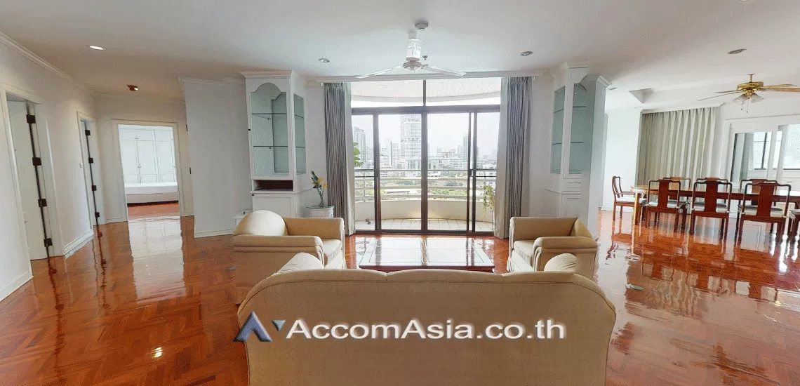 Pet friendly |  3 Bedrooms  Condominium For Rent in Sukhumvit, Bangkok  near BTS Phrom Phong (1511930)