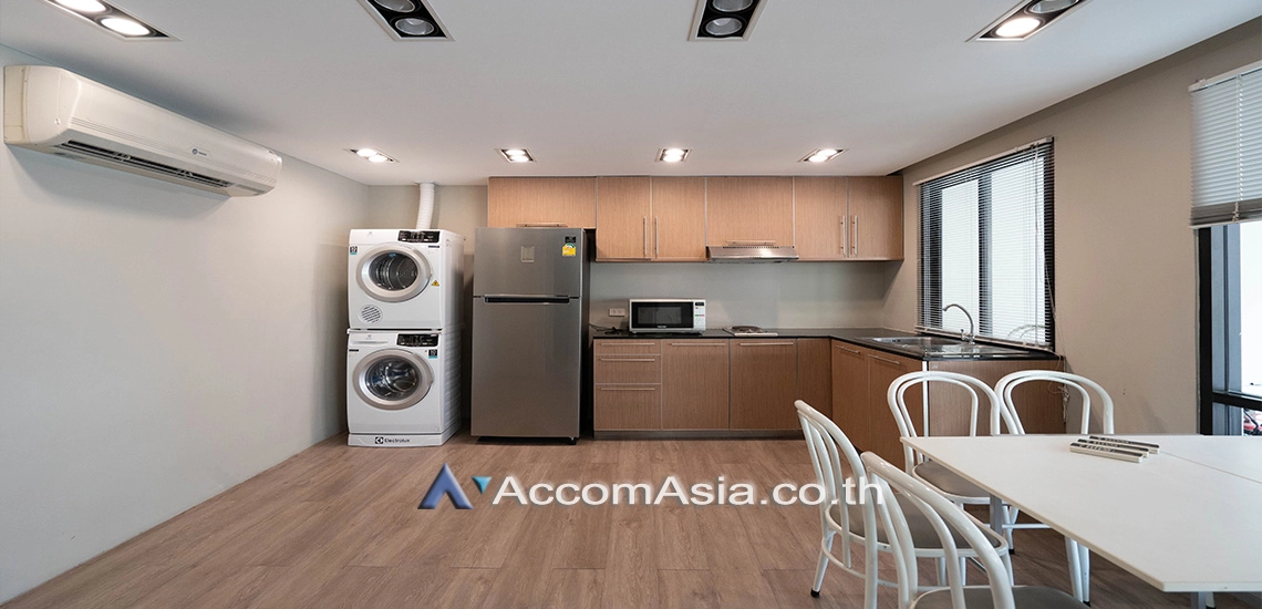 Pet friendly |  The urban forestry residence House  2 Bedroom for Rent BTS Thong Lo in Sukhumvit Bangkok