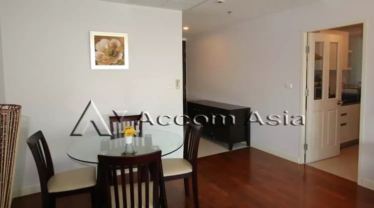  1 Bedroom  Condominium For Rent in Sukhumvit, Bangkok  near BTS Phrom Phong (1512032)