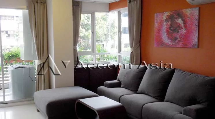  1 Bedroom  Condominium For Rent in Sukhumvit, Bangkok  near BTS Thong Lo (1512048)