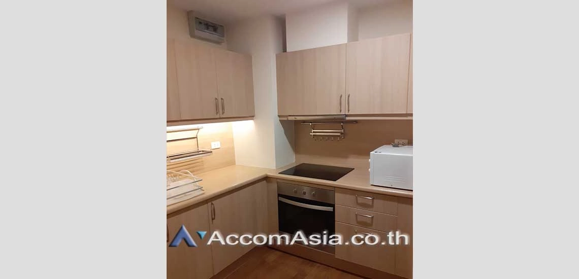  2 Bedrooms  Condominium For Rent in Sukhumvit, Bangkok  near BTS Thong Lo (1512103)