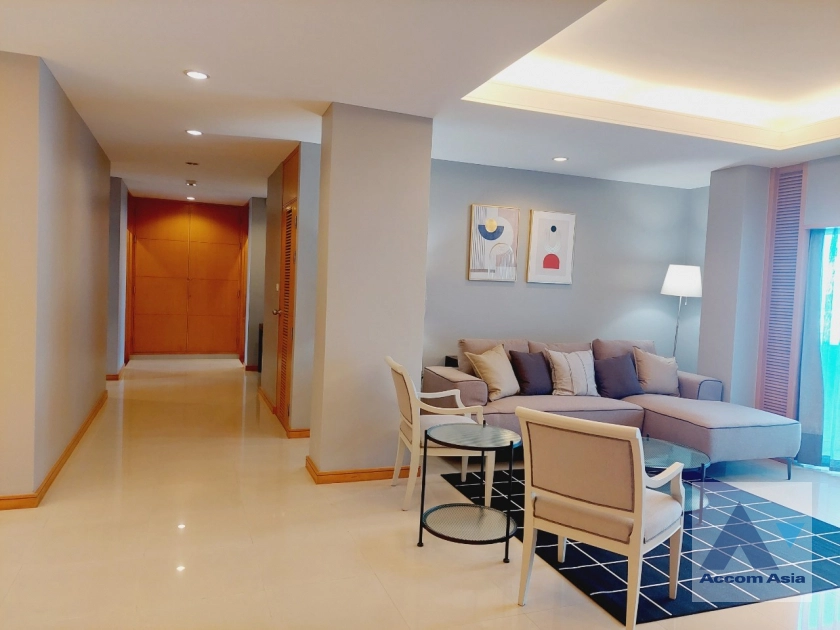 5  3 br Apartment For Rent in Sathorn ,Bangkok MRT Lumphini at Living with natural 1412113