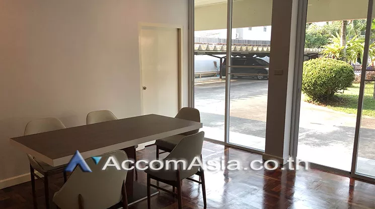  1  2 br Apartment For Rent in Sukhumvit ,Bangkok BTS Asok - MRT Phetchaburi at Greenery garden and privacy 1512175