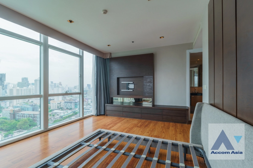 22  4 br Condominium For Rent in Ploenchit ,Bangkok BTS Ploenchit at Athenee Residence 1512201