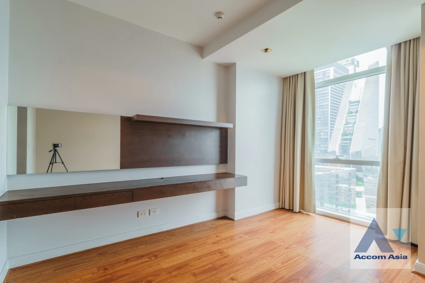 31  4 br Condominium For Rent in Ploenchit ,Bangkok BTS Ploenchit at Athenee Residence 1512201