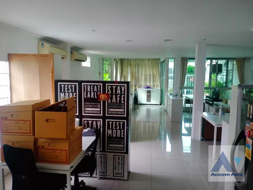 10  House For Rent in sukhumvit ,Bangkok BTS Phrom Phong 2512405