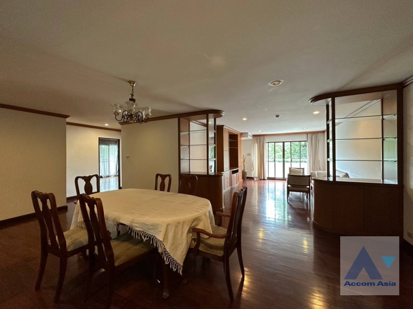  3 Bedrooms  Condominium For Sale in Sathorn, Bangkok  near BRT Thanon Chan (1412444)