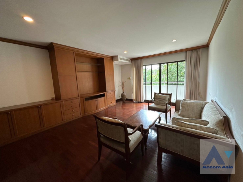  3 Bedrooms  Condominium For Sale in Sathorn, Bangkok  near BRT Thanon Chan (1412444)