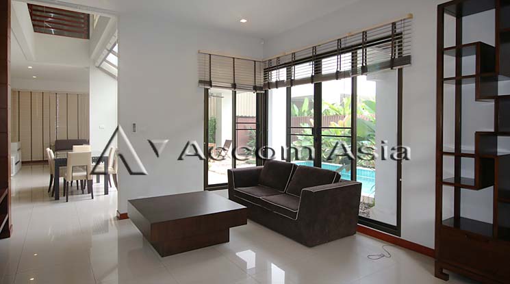  1  4 br House For Rent in Sukhumvit ,Bangkok BTS Phrom Phong 2312572