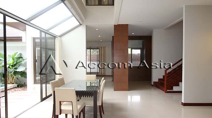 10  4 br House For Rent in Sukhumvit ,Bangkok BTS Phrom Phong 2312572