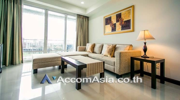  2 Bedrooms  Condominium For Rent in Ploenchit, Bangkok  near BTS Ratchadamri (1512624)