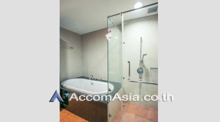 7  2 br Condominium For Rent in Ploenchit ,Bangkok BTS Ratchadamri at Baan Rajprasong 1512624