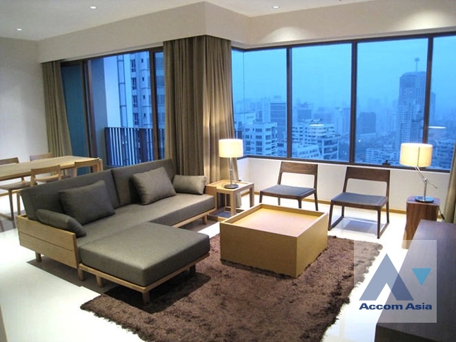  2 Bedrooms  Condominium For Rent & Sale in Sukhumvit, Bangkok  near BTS Phrom Phong (1512731)