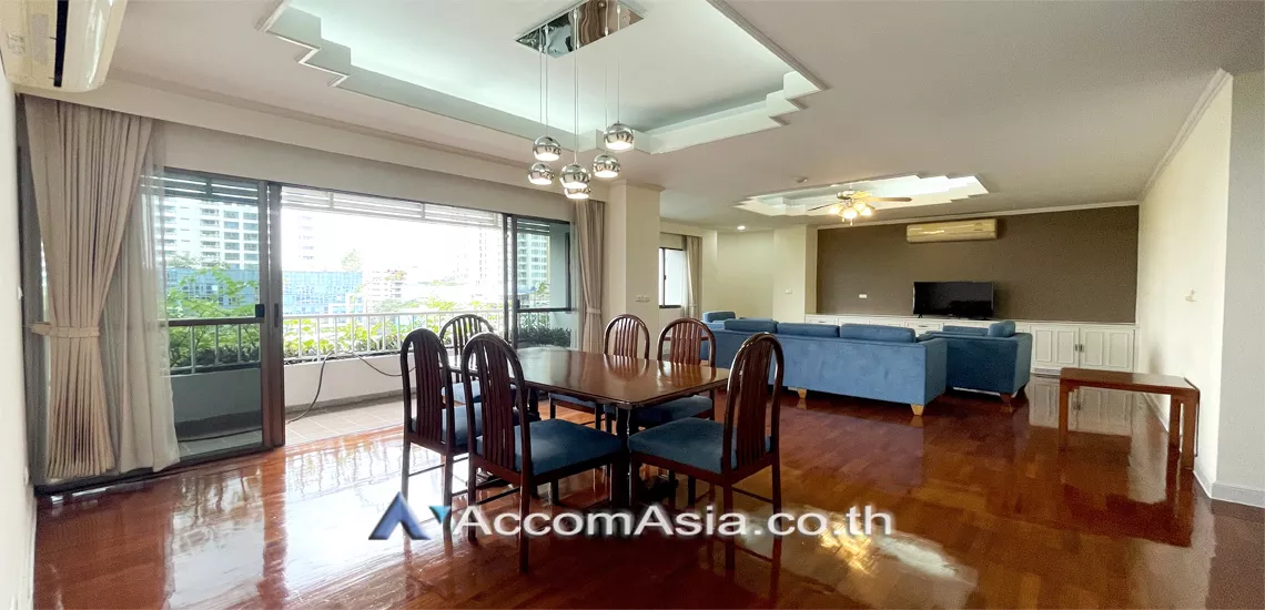 Pet friendly |  3 Bedrooms  Apartment For Rent in Sukhumvit, Bangkok  near BTS Phrom Phong (1412789)