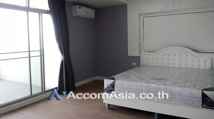  3 Bedrooms  Condominium For Rent in Sukhumvit, Bangkok  near BTS Asok - MRT Sukhumvit (1512904)