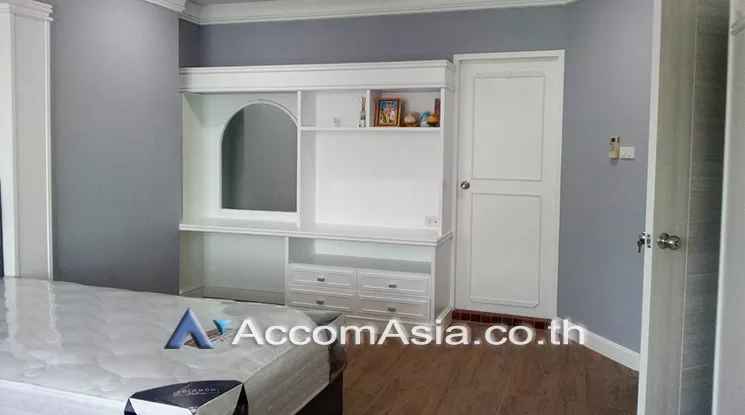  3 Bedrooms  Condominium For Rent in Sukhumvit, Bangkok  near BTS Asok - MRT Sukhumvit (1512904)