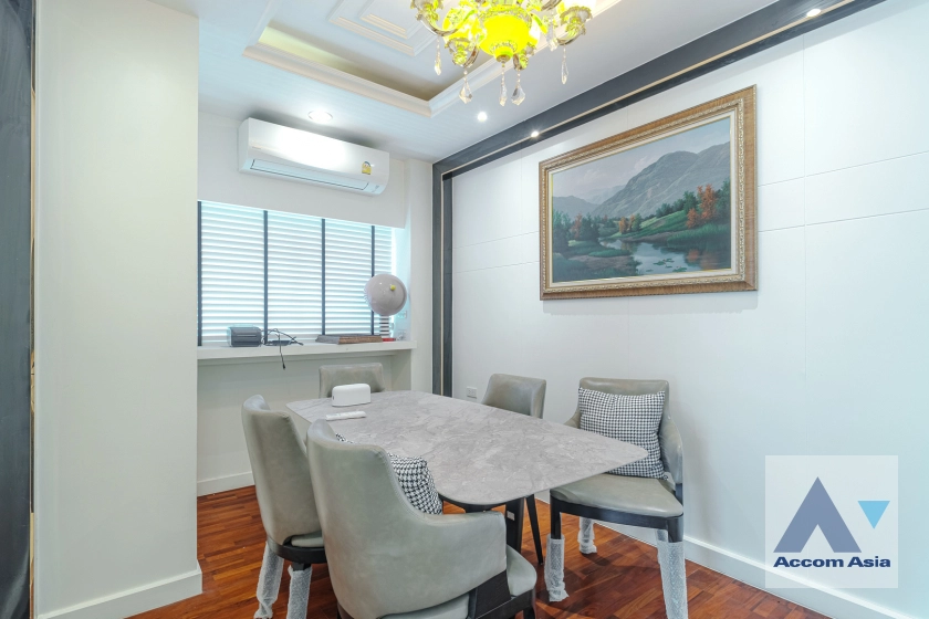 12  3 br Condominium For Rent in Sukhumvit ,Bangkok BTS Asok - MRT Sukhumvit at Prasarnmitr 1512949