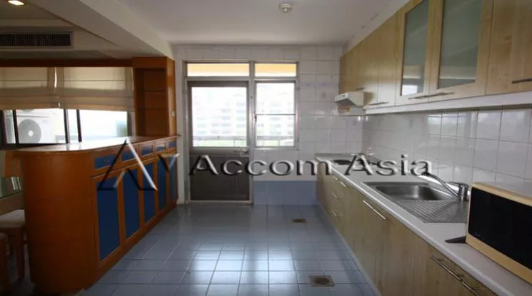 4  3 br Condominium For Rent in Sukhumvit ,Bangkok BTS Phrom Phong at Royal Castle 1512952