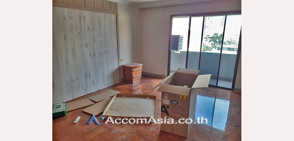 Big Balcony, Pet friendly |  3 Bedrooms  Apartment For Rent in Sukhumvit, Bangkok  near BTS Phrom Phong (1412959)