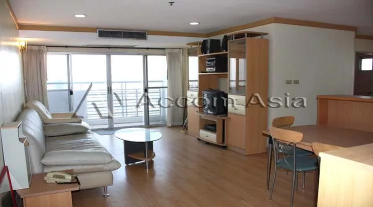 Pet friendly |  3 Bedrooms  Condominium For Rent in Sukhumvit, Bangkok  near BTS Phrom Phong (1512965)