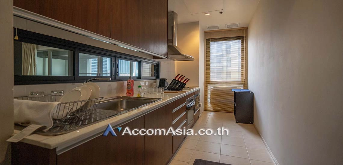 Pet friendly |  2 Bedrooms  Condominium For Rent in Sukhumvit, Bangkok  near BTS Phrom Phong (1512988)