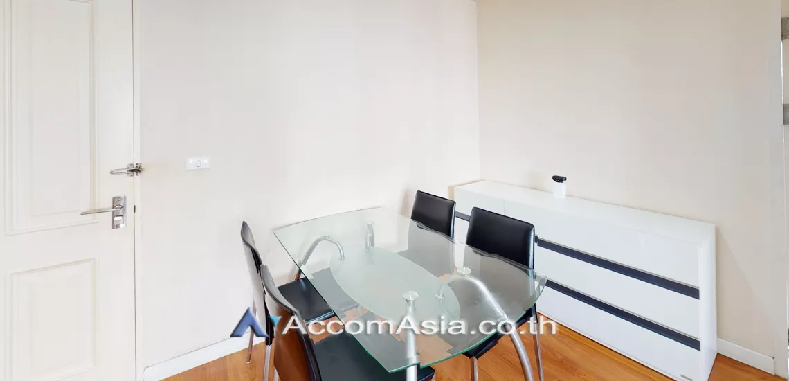  1 Bedroom  Condominium For Rent & Sale in Sukhumvit, Bangkok  near BTS Phrom Phong (1513087)