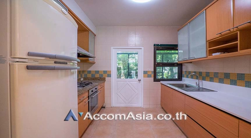 7  3 br House For Rent in Sathorn ,Bangkok BTS Chong Nonsi at Privacy House  in Compound 50065