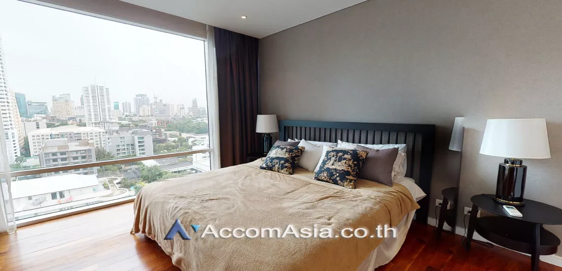 Pet friendly |  2 Bedrooms  Condominium For Rent in Sukhumvit, Bangkok  near BTS Ekkamai (1513176)