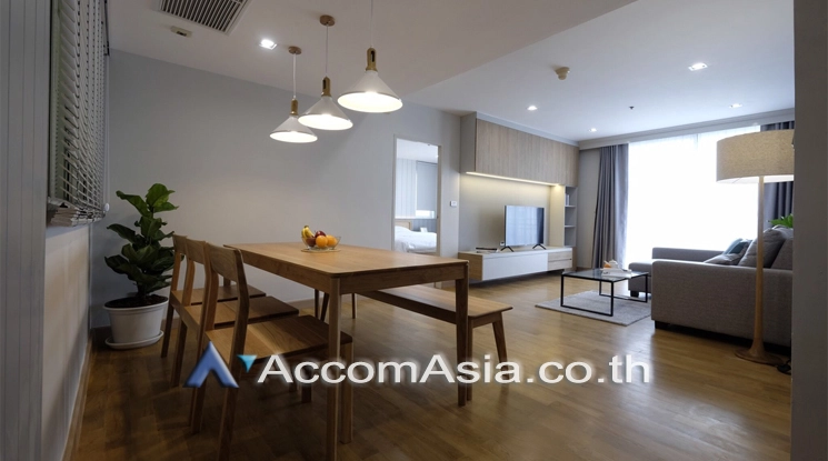  2 Bedrooms  Condominium For Rent in Silom, Bangkok  near BTS Surasak (1513247)