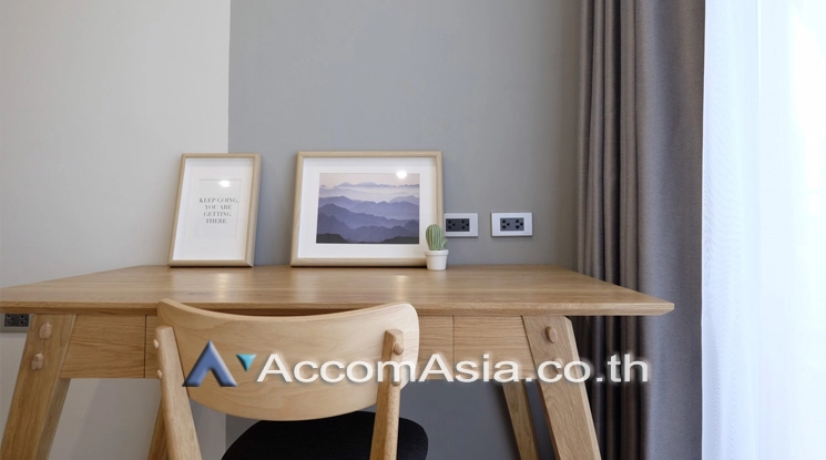 6  2 br Condominium For Rent in Silom ,Bangkok BTS Surasak at Baan Siri Silom Condominium 1513247