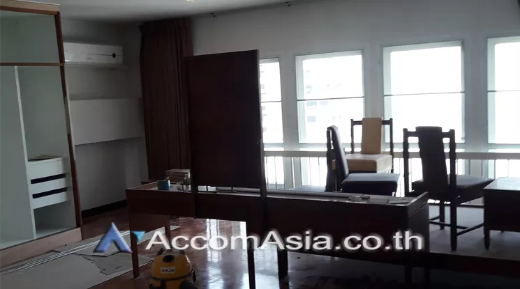 8  3 br Apartment For Rent in Ploenchit ,Bangkok BTS Ploenchit at Homly Residence 1413384