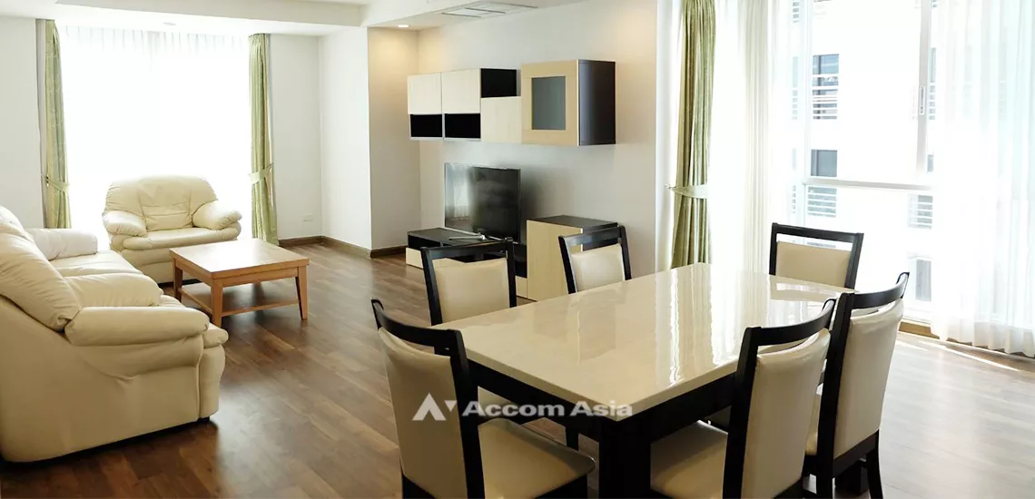  2 Bedrooms  Condominium For Rent in Ploenchit, Bangkok  near BTS Ratchadamri (1513517)