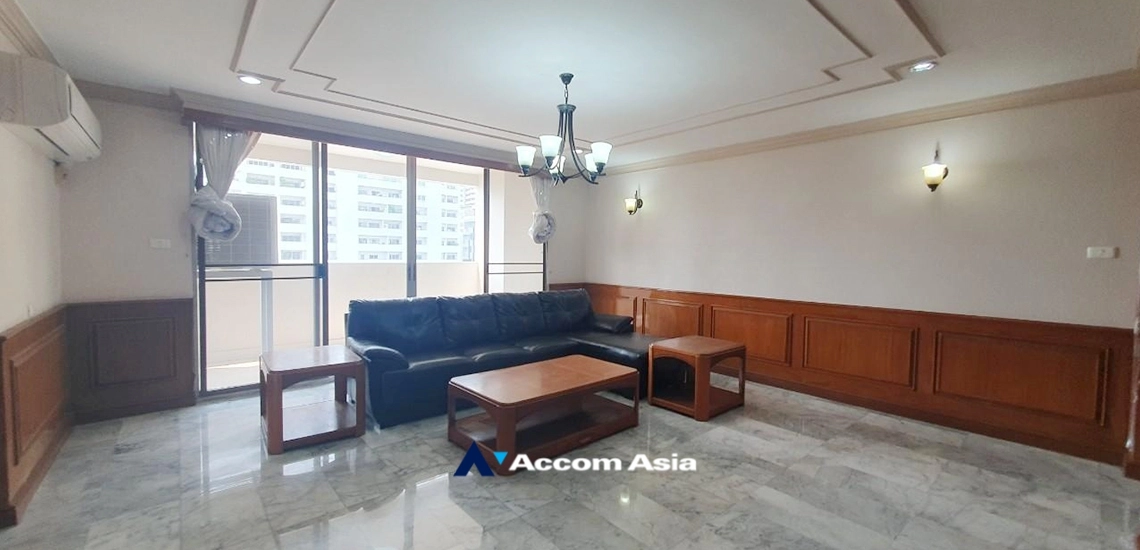 Pet friendly |  3 Bedrooms  Condominium For Rent in Sukhumvit, Bangkok  near BTS Phrom Phong (1513615)