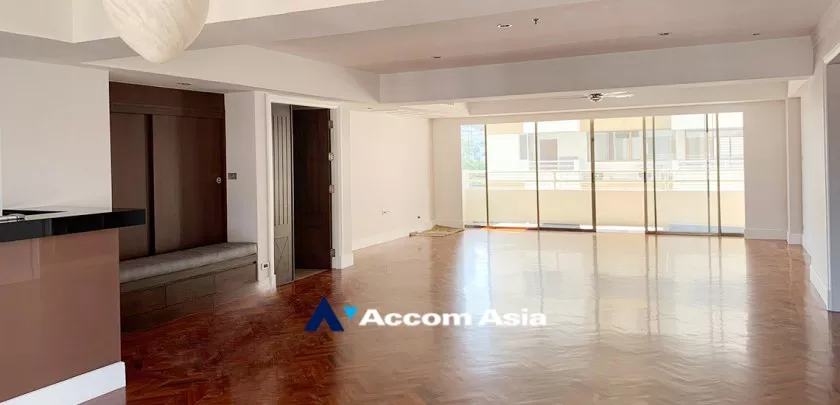 Pet friendly |  4 Bedrooms  Apartment For Rent in Sukhumvit, Bangkok  near BTS Phrom Phong (1413634)