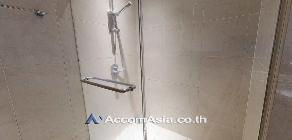 5  3 br Condominium For Rent in Sukhumvit ,Bangkok BTS Asok - MRT Sukhumvit at The Lakes 1513708