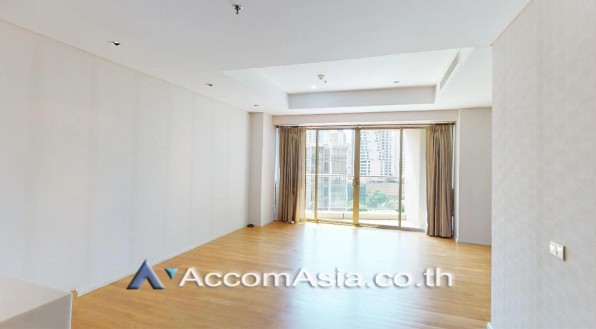 Big Balcony, Pet friendly |  2 Bedrooms  Condominium For Rent in Sukhumvit, Bangkok  near BTS Asok - MRT Sukhumvit (1513710)