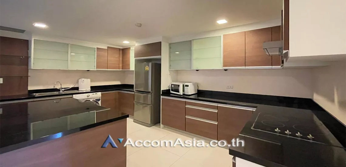 Pet friendly |  2 Bedrooms  Condominium For Rent in Sukhumvit, Bangkok  near BTS Phrom Phong (1513798)