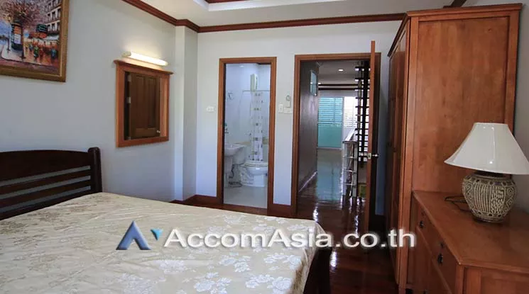 7  2 br Townhouse For Rent in Sukhumvit ,Bangkok BTS Thong Lo 2513872