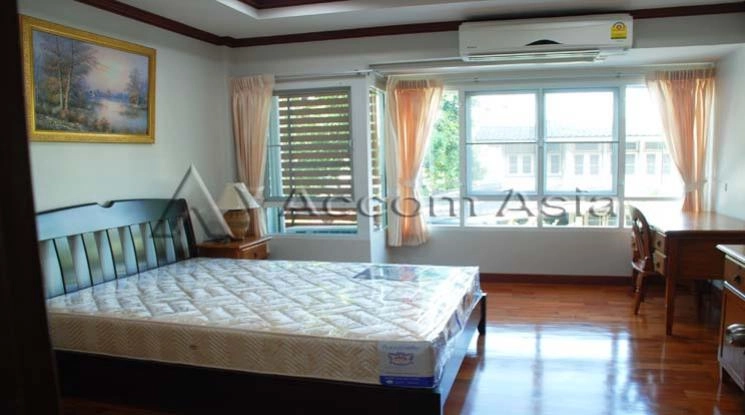 5  2 br Townhouse For Rent in sukhumvit ,Bangkok BTS Thong Lo 2513873