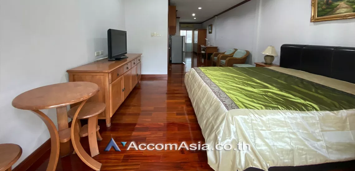 10  2 br Townhouse For Rent in Sukhumvit ,Bangkok BTS Thong Lo 2513875