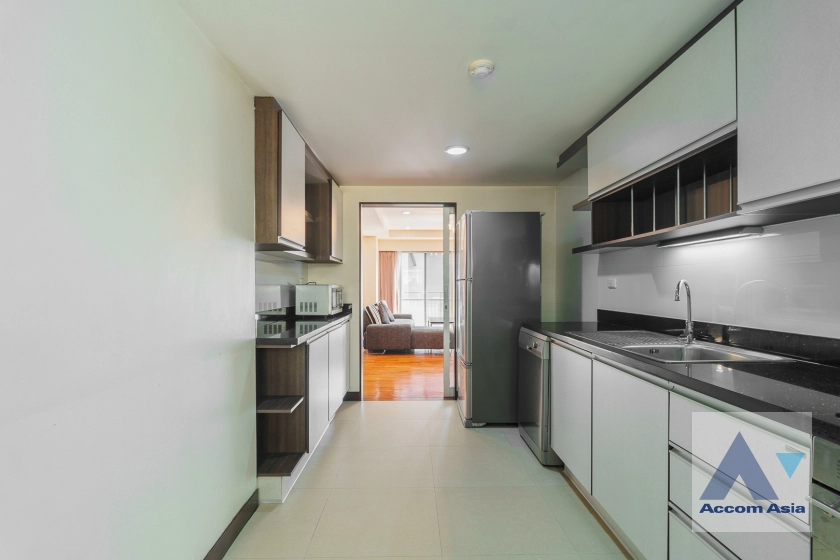 Big Balcony, Penthouse |  3 Bedrooms  Apartment For Rent in Sukhumvit, Bangkok  near BTS Asok - MRT Sukhumvit (1413878)