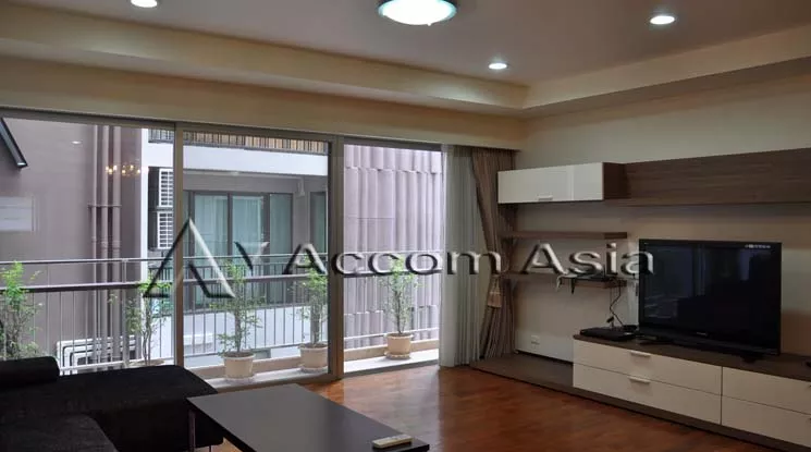 Big Balcony |  3 Bedrooms  Apartment For Rent in Sukhumvit, Bangkok  near BTS Asok - MRT Sukhumvit (1413879)