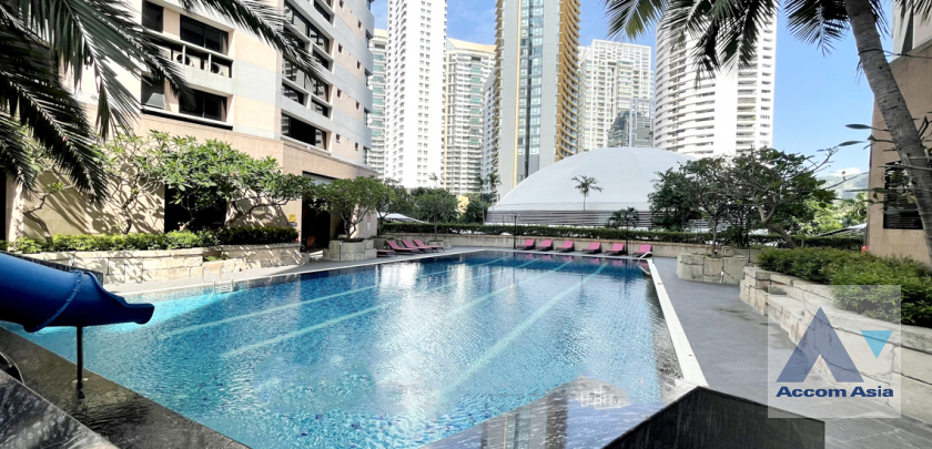 Pet friendly |  3 Bedrooms  Condominium For Sale in Sukhumvit, Bangkok  near BTS Phrom Phong (1513942)