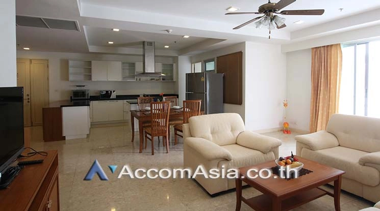  3 Bedrooms  Condominium For Rent in Sukhumvit, Bangkok  near BTS Ekkamai (1513983)